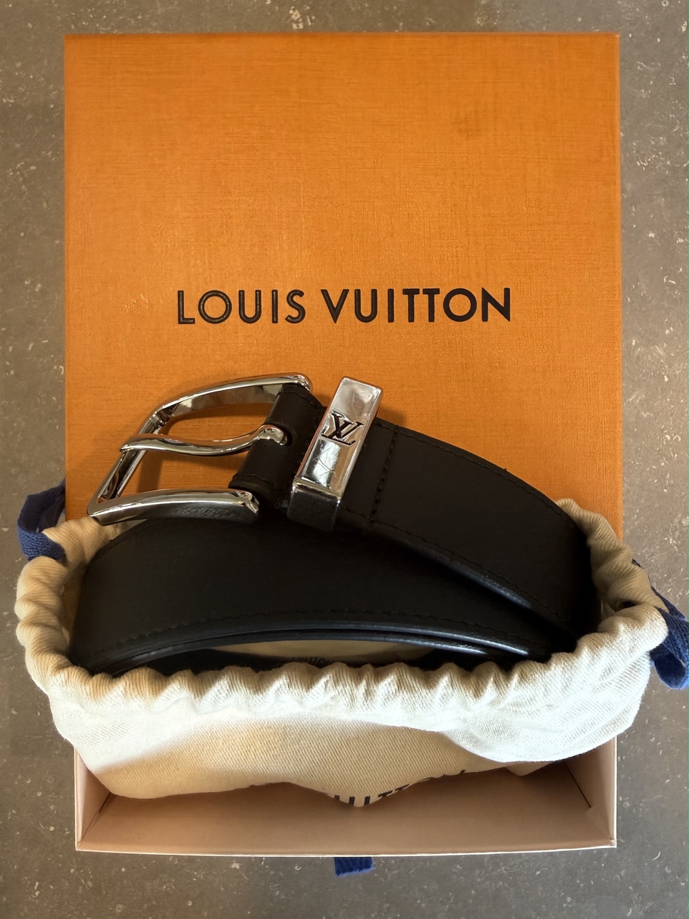 Louis Vuitton Black Leather Men's Belt with Silver LV Buckle
